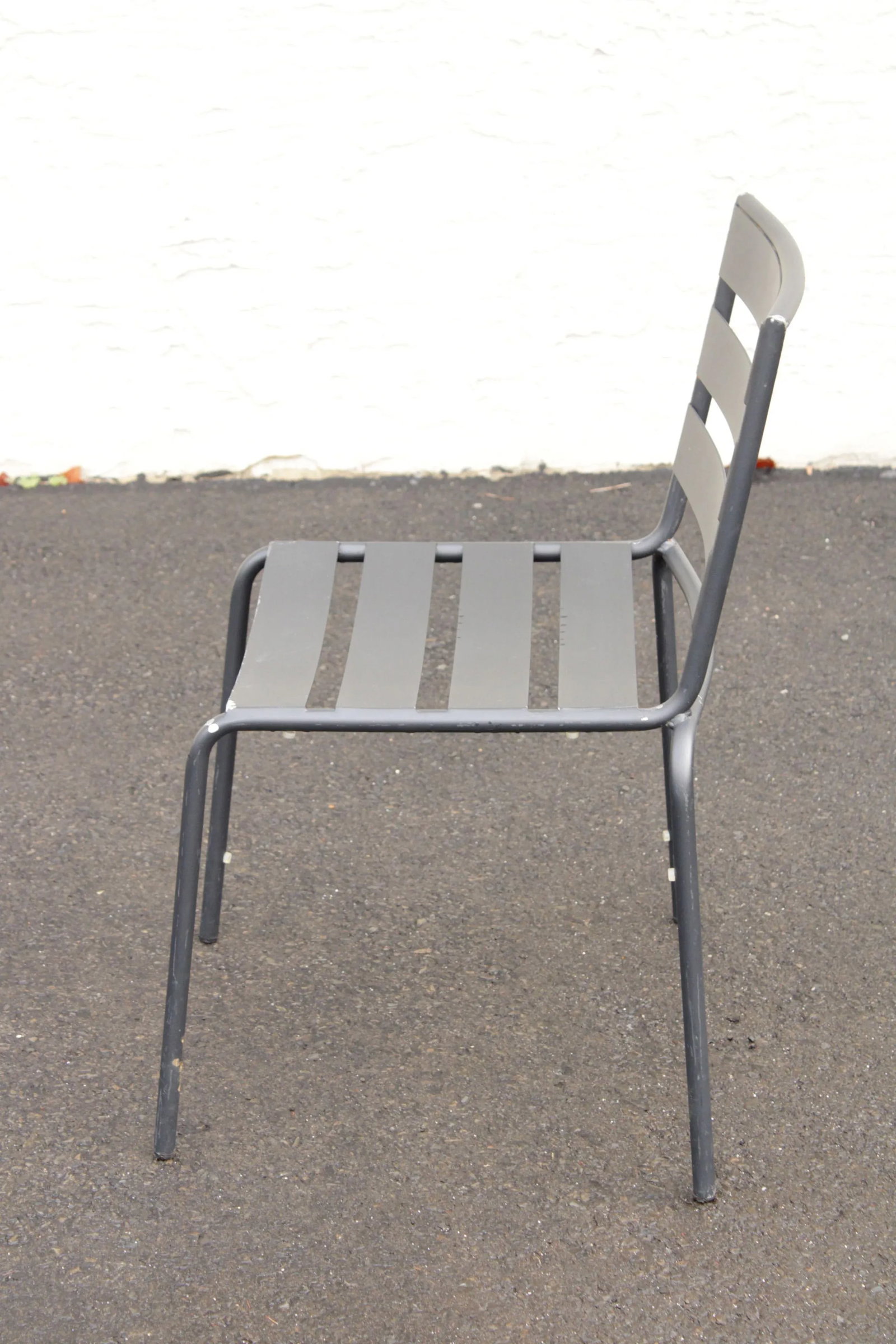 2010s 'Metro' Wrought Iron Outdoor Dining Table & Four Chairs Patio Set Attributed to Woodard - Set - 9
