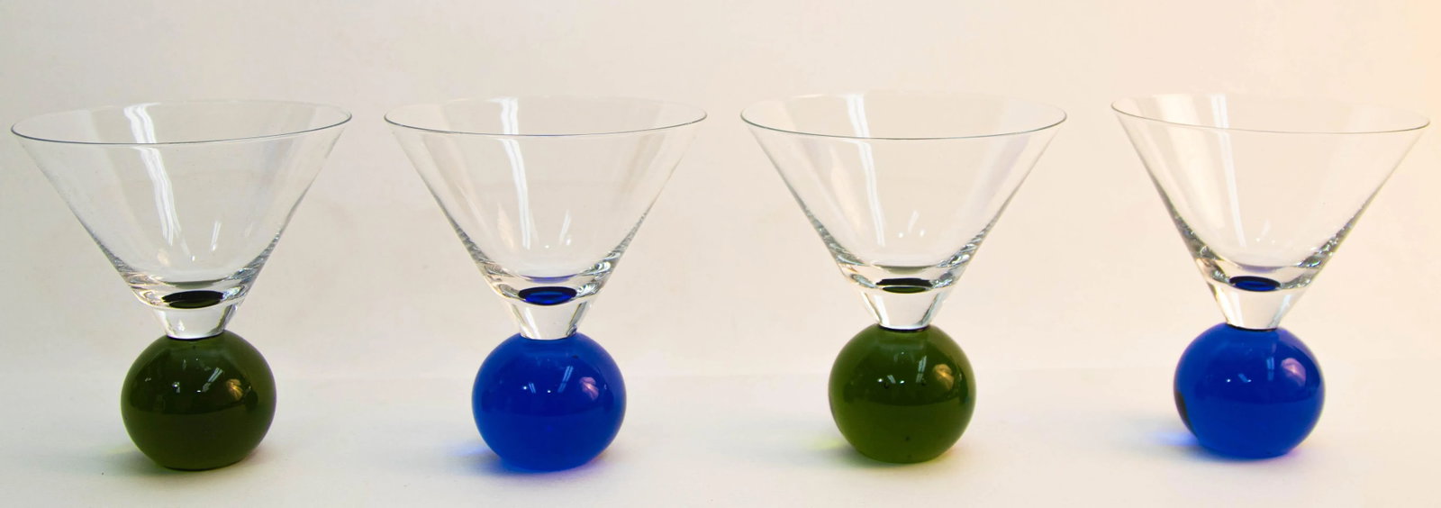 Postmodern Martini Cocktail Glasses Memphis Style Circa 1990 Set of 4 - 11