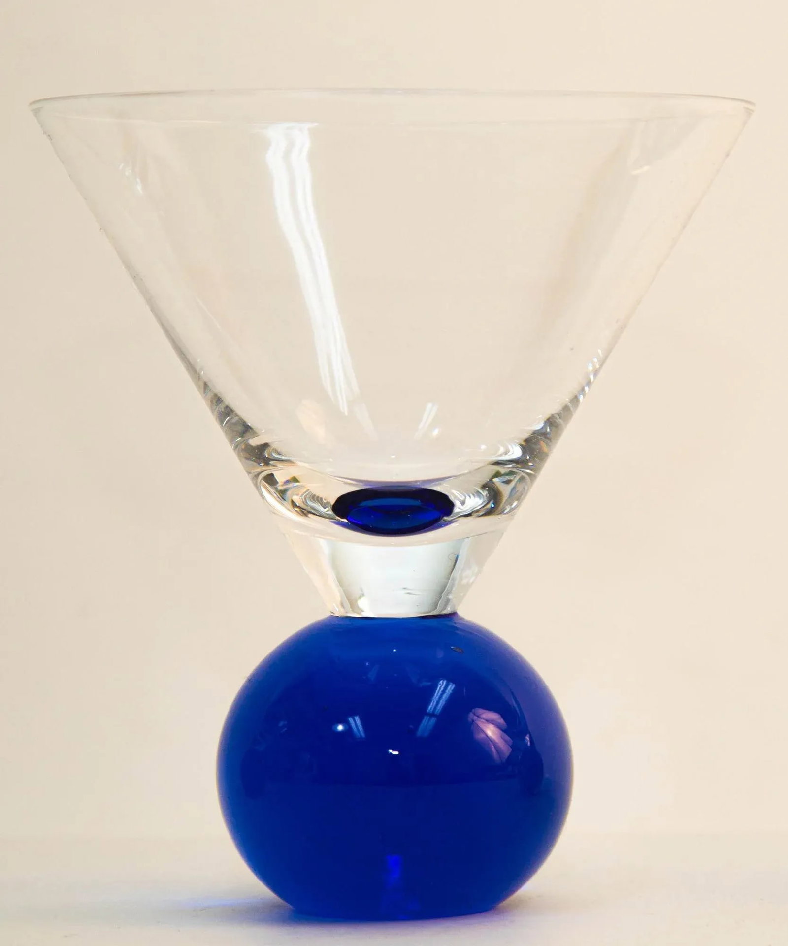 Postmodern Martini Cocktail Glasses Memphis Style Circa 1990 Set of 4 - 5
