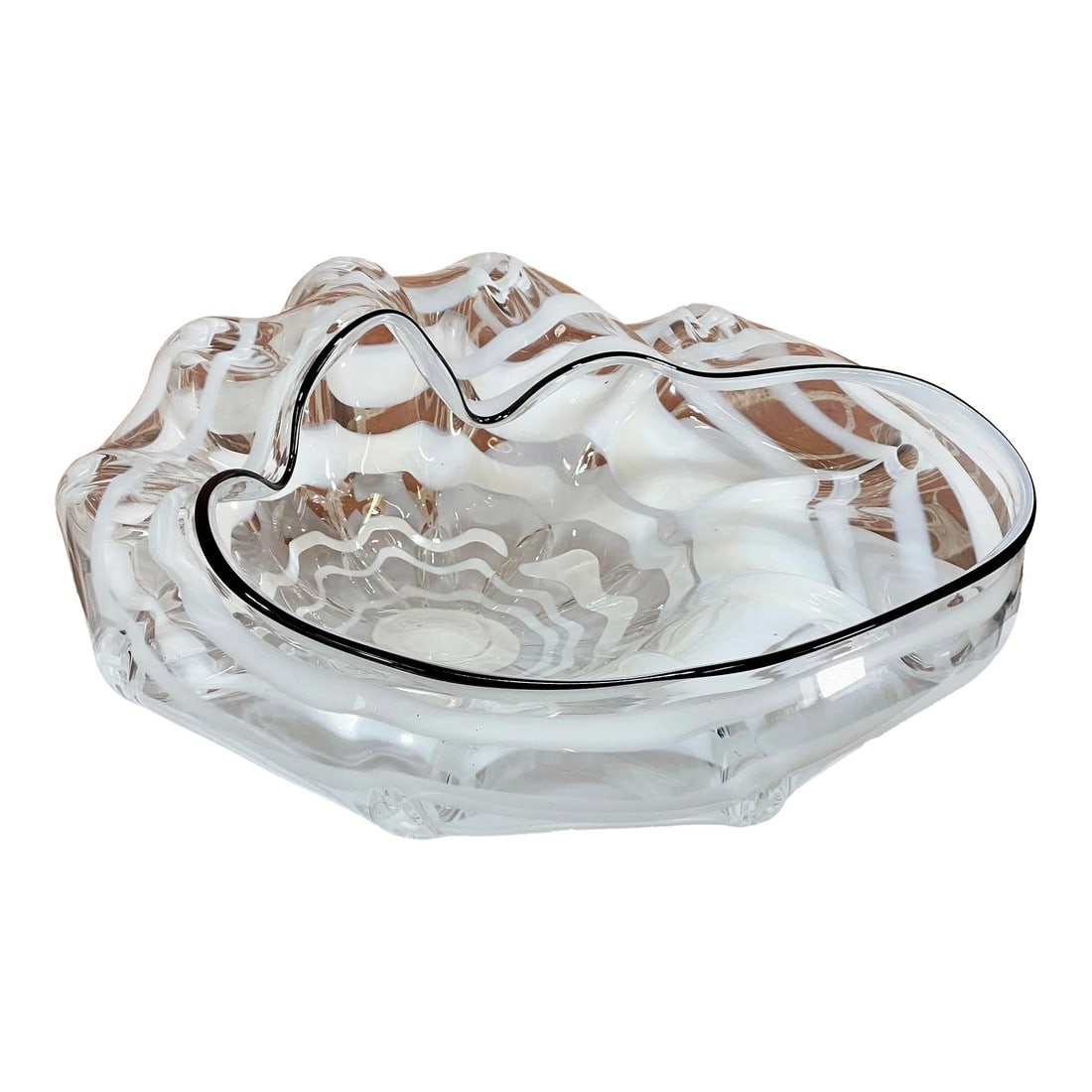 Rare Phil O'Reilly American Studio Art Glass Organic Modern Centerpiece Bowl: Here is a stunning and rare c.1990 art glass centerpiece bowl by the well known American glass artist, Phil O'Reilly! It has a beautiful organic modern form, very reminiscent of a giant clam with