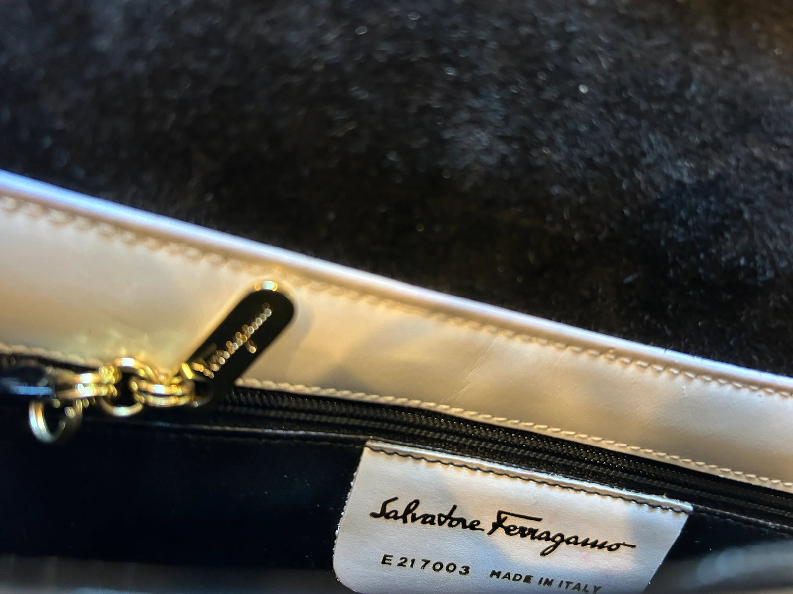 Authentic Vintage Salvatore Ferragamo Leather Handbag in White and Black Patent Leather Envelope - 12