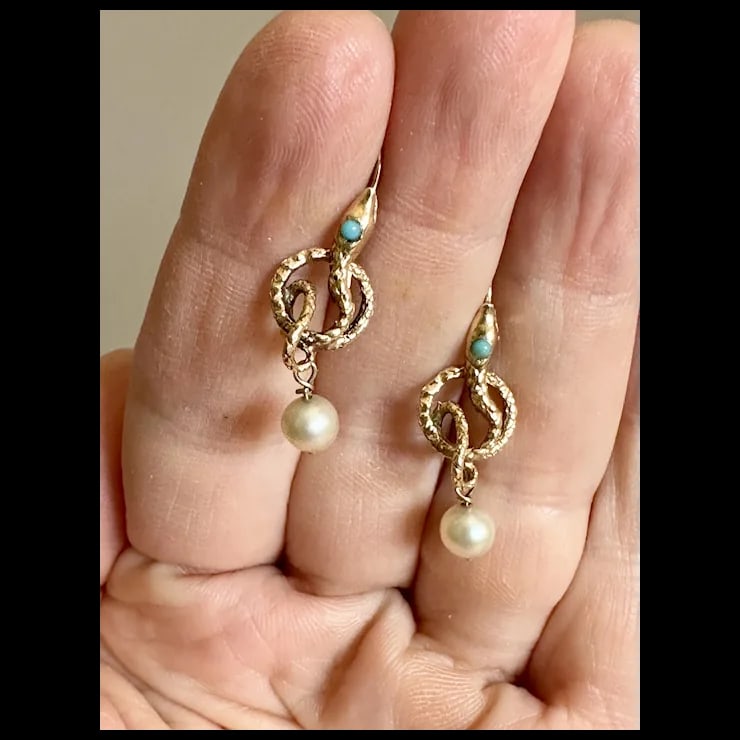 Late 19th Century 14k Serpent and Pearl Earrings, A Pair - 2