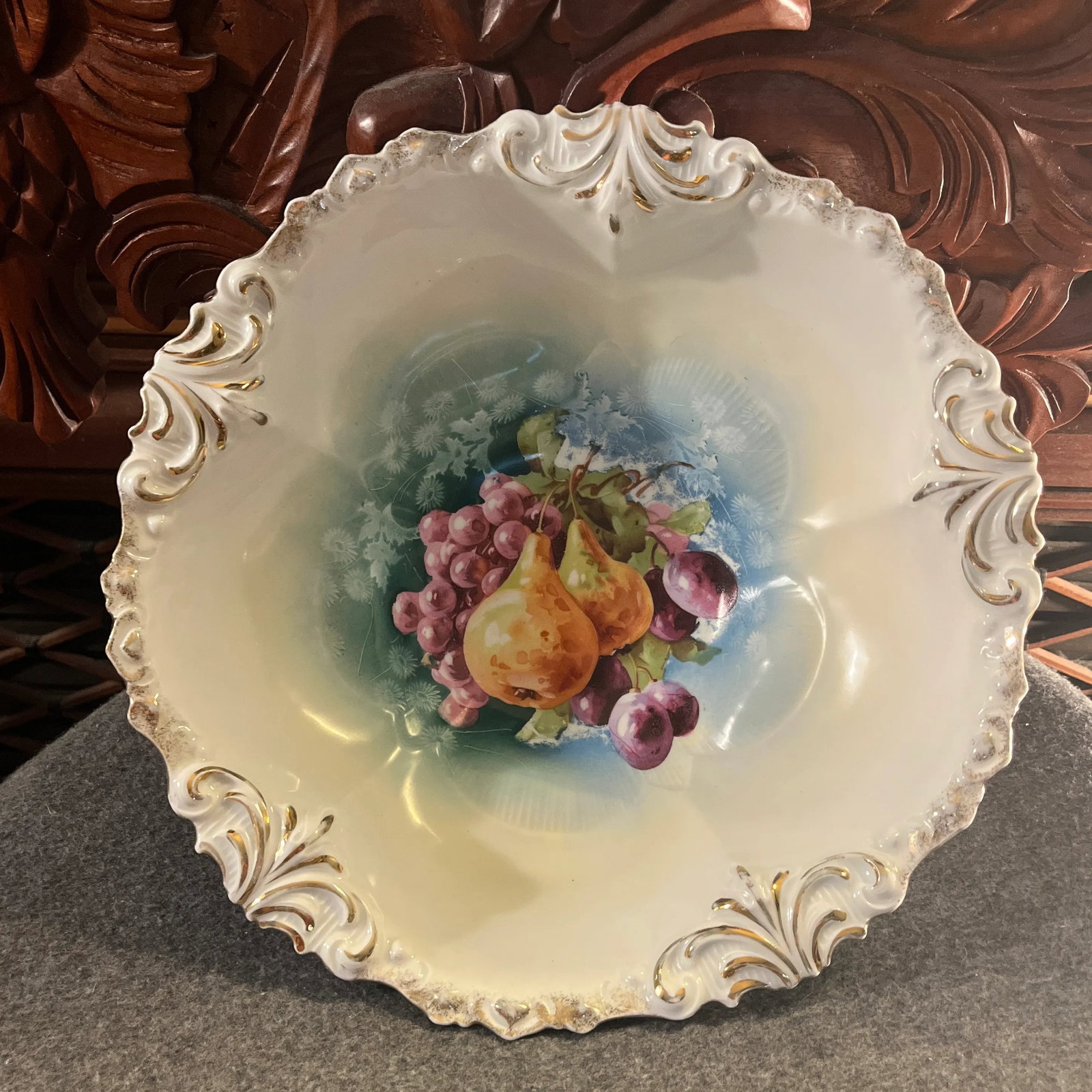 Antique Rs Prussia Hand Painted Berry Bowl - 10