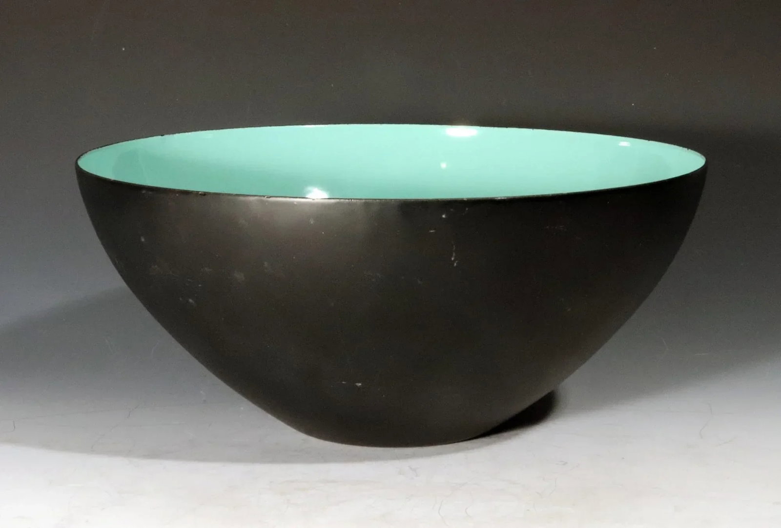 Modernist Krenit Black and Aqua Green Enamel Bowl by Herbert Krenchel for Torben Ã˜rskov & - 2