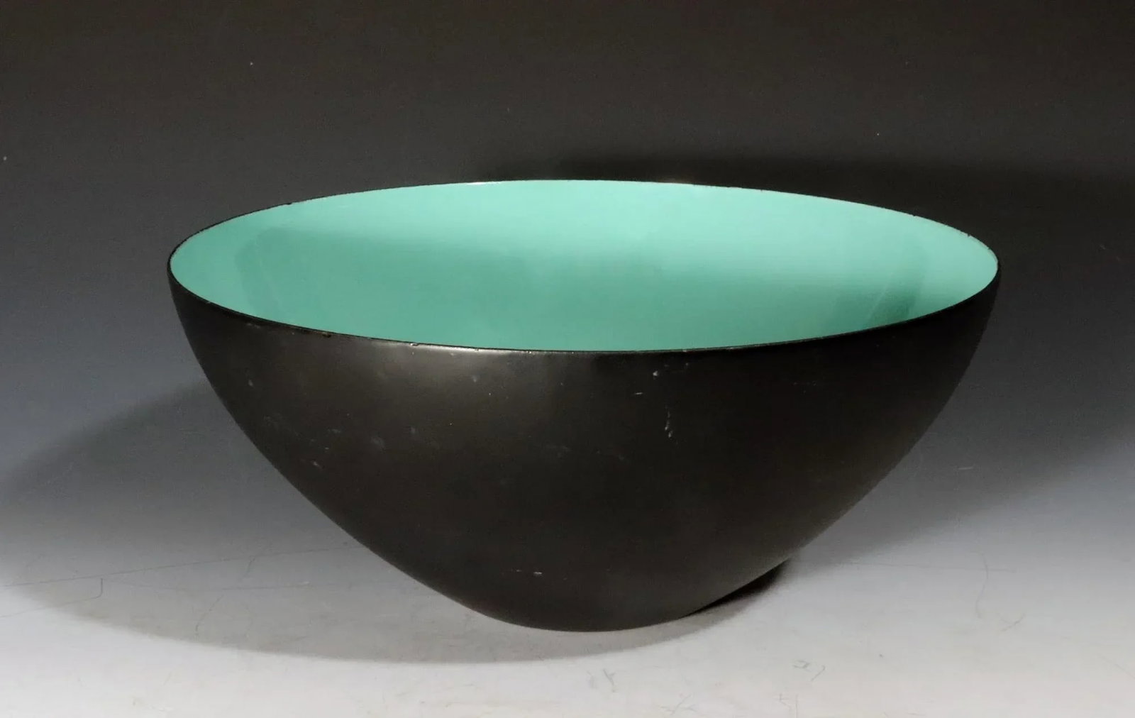 Modernist Krenit Black and Aqua Green Enamel Bowl by Herbert Krenchel for Torben Ã˜rskov & - 6