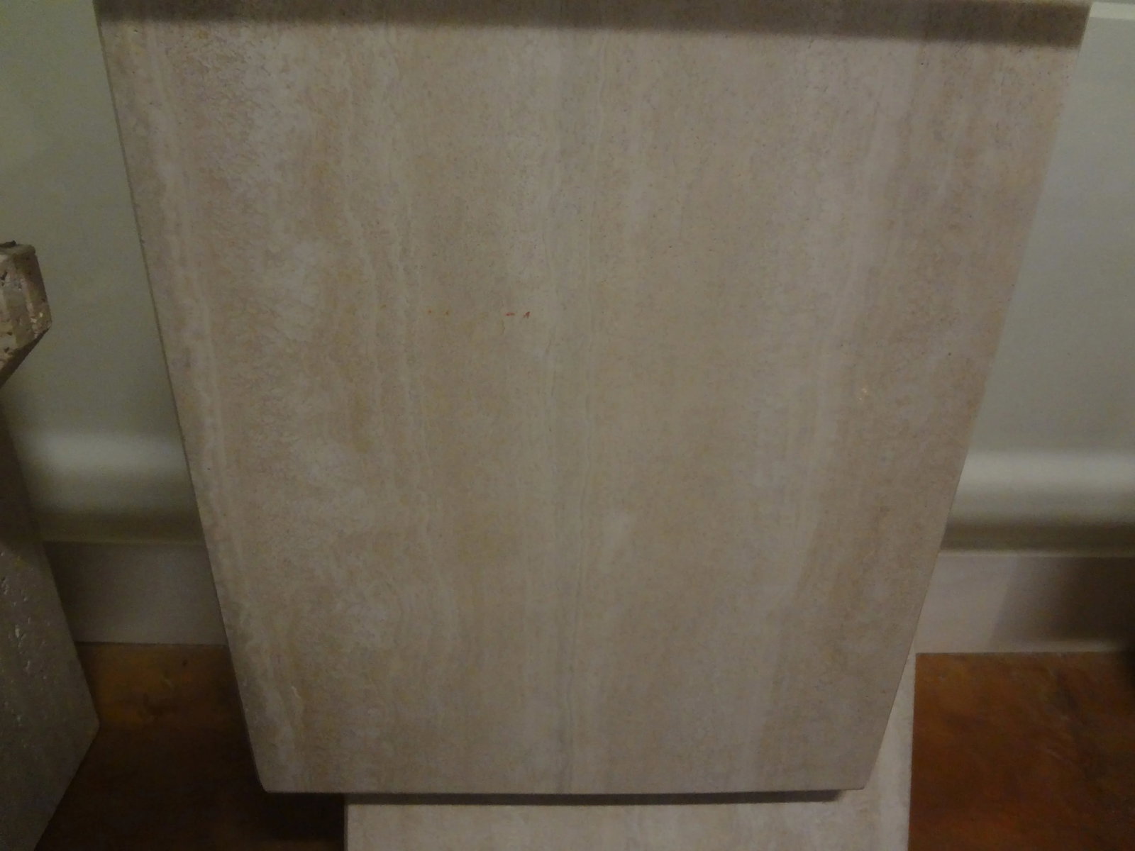 1970s Italian Postmodern Travertine Console Attributed to Angelo Mangiarotti - 7