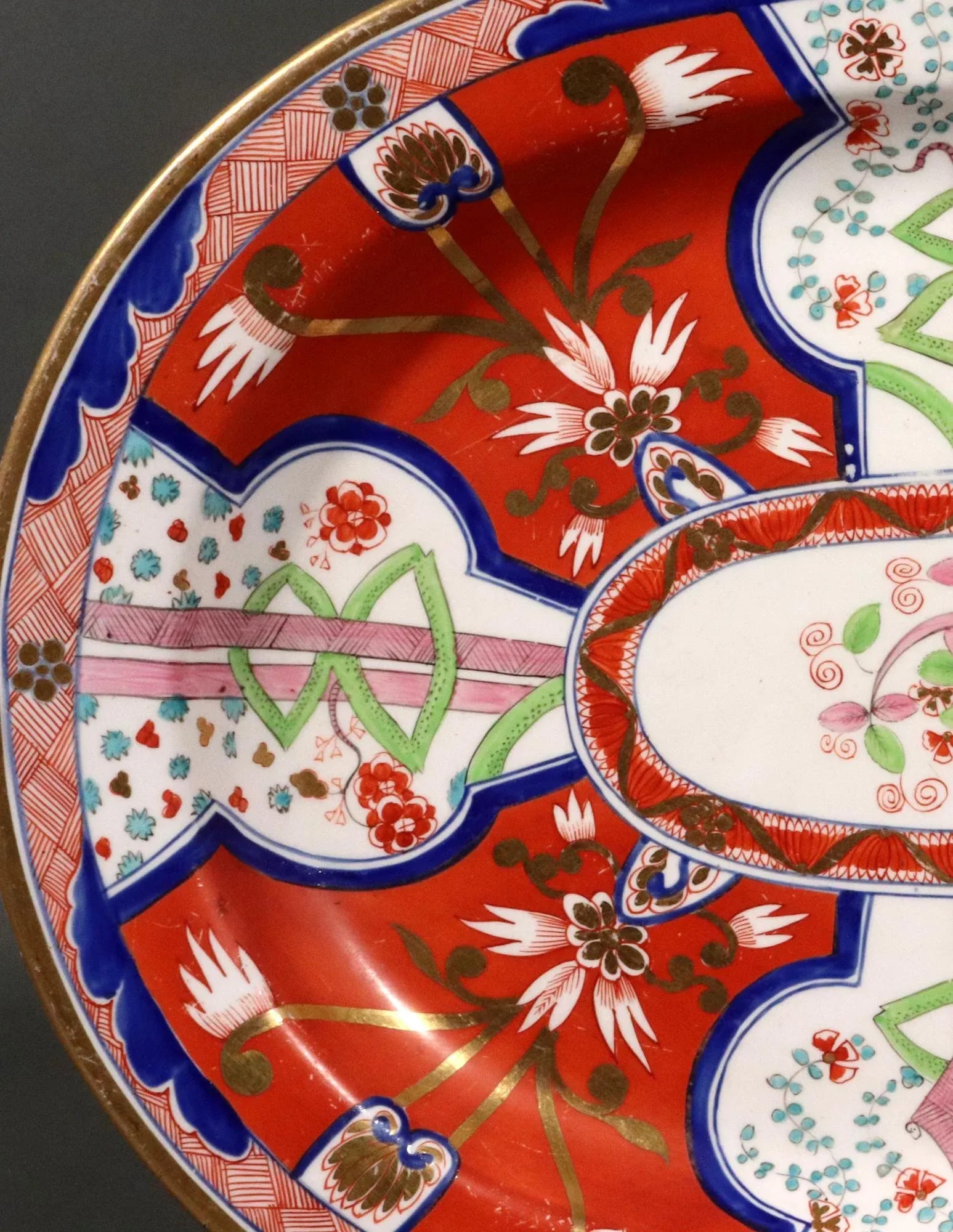 Regency Period Coalport Porcelain Dish Painted With the Dollar Pattern - 5