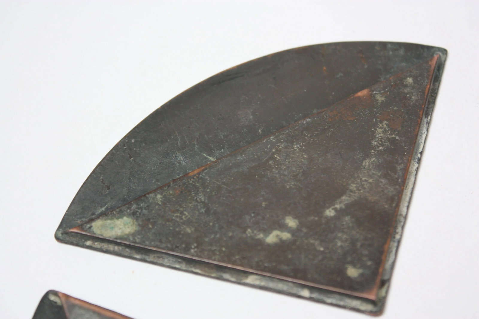 Early 20th Century Set of Roycroft Copper Blotter Corners - 10