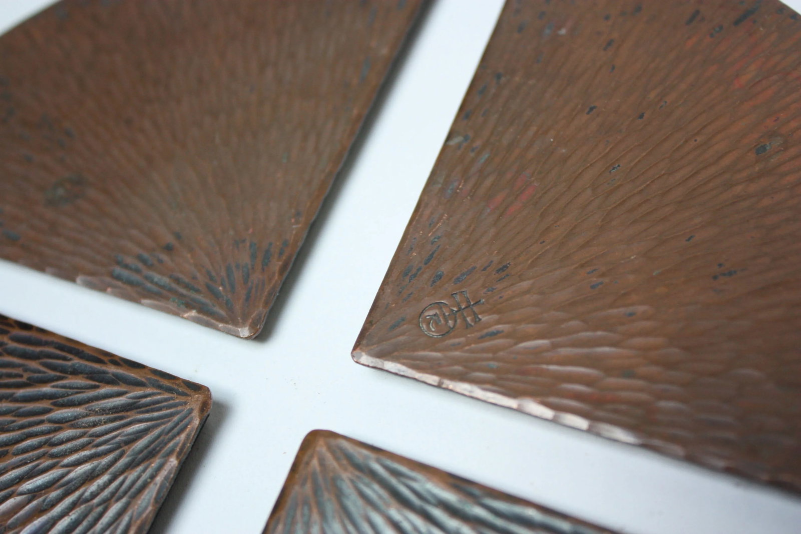 Early 20th Century Set of Roycroft Copper Blotter Corners - 9
