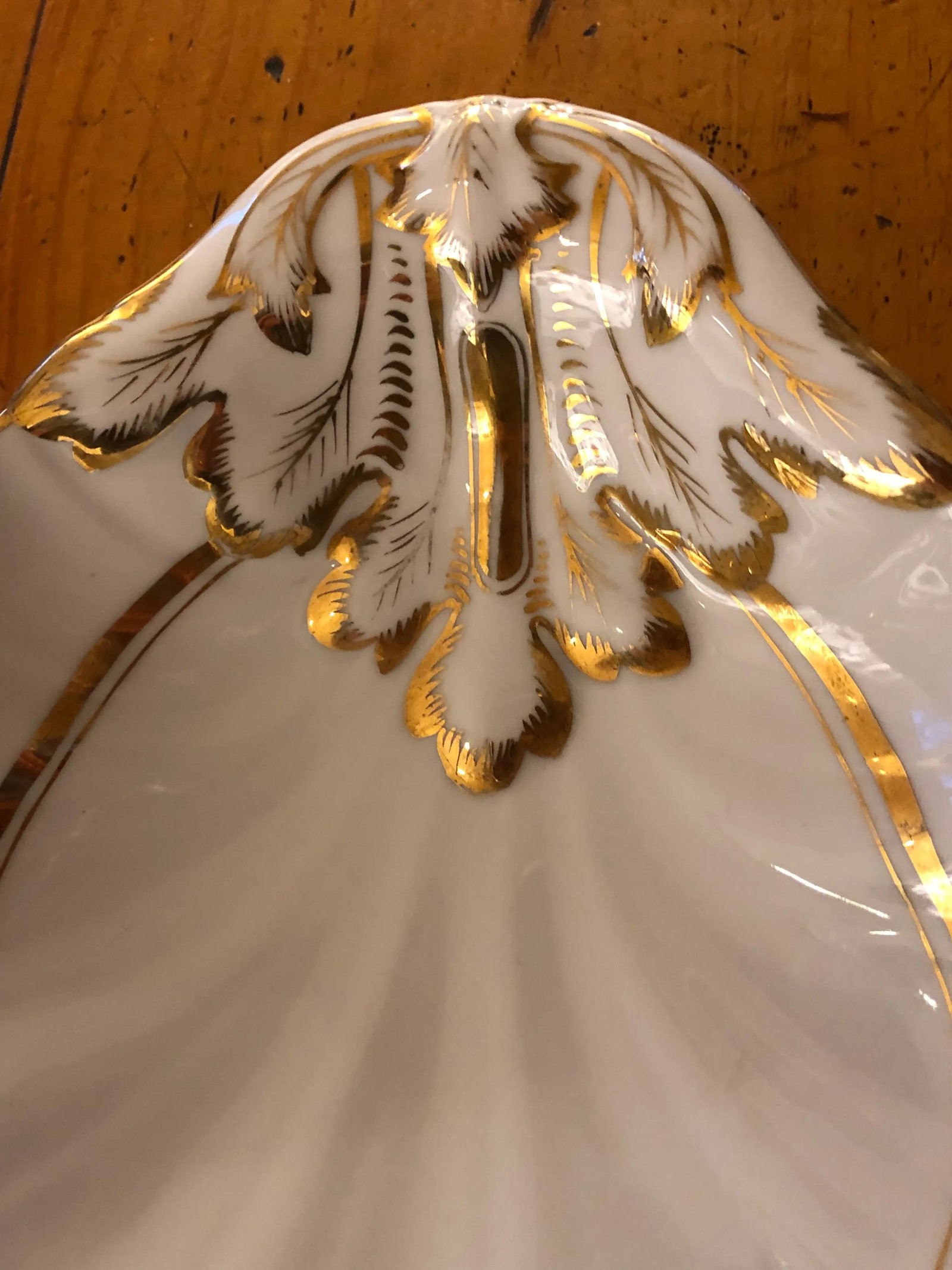 French 19th Century Porcelain Gilt Decorated Shell Form Dishes - a Pair - 4