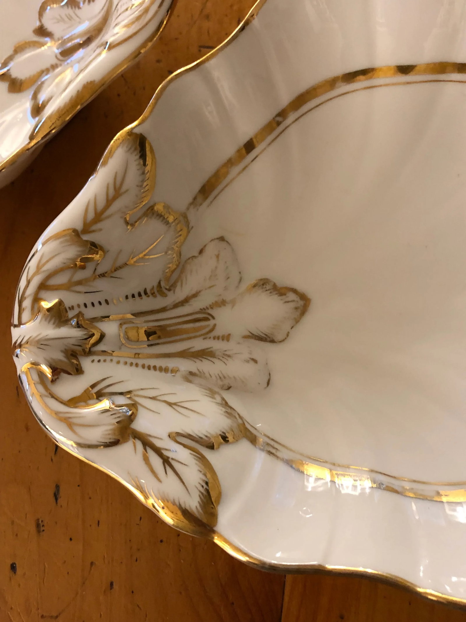 French 19th Century Porcelain Gilt Decorated Shell Form Dishes - a Pair - 5