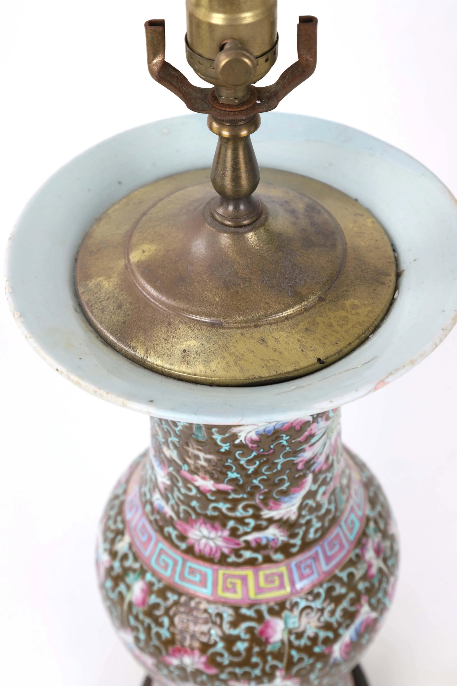 Late 19th Century Famille Rose Arabesque Qing Vase Lamp - 4