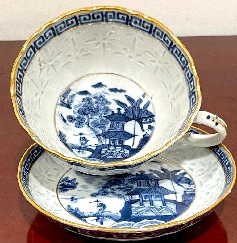 19th Century Blue & White Nanking 'Rice Grain' Cups & Saucers, Qianlong Marked - a Pair - 11