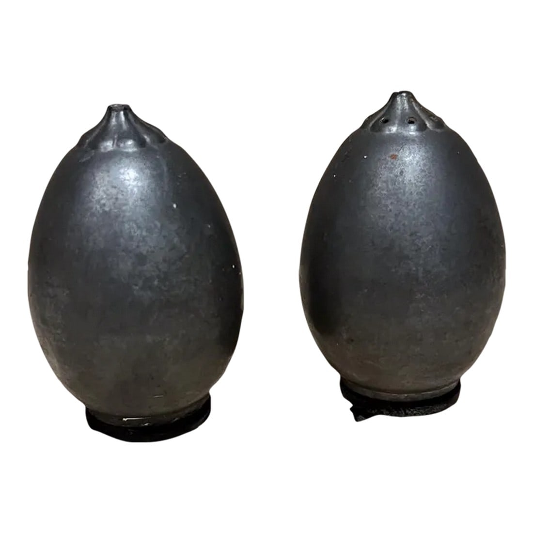 1940s Just Andersen Pewter Salt and Pepper Shaker Danmark (1 of 7)