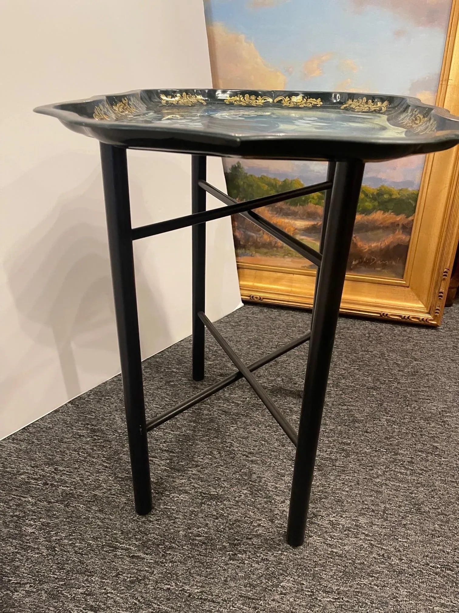English Tole Tray Table with Floral Design, 20th Century - 7