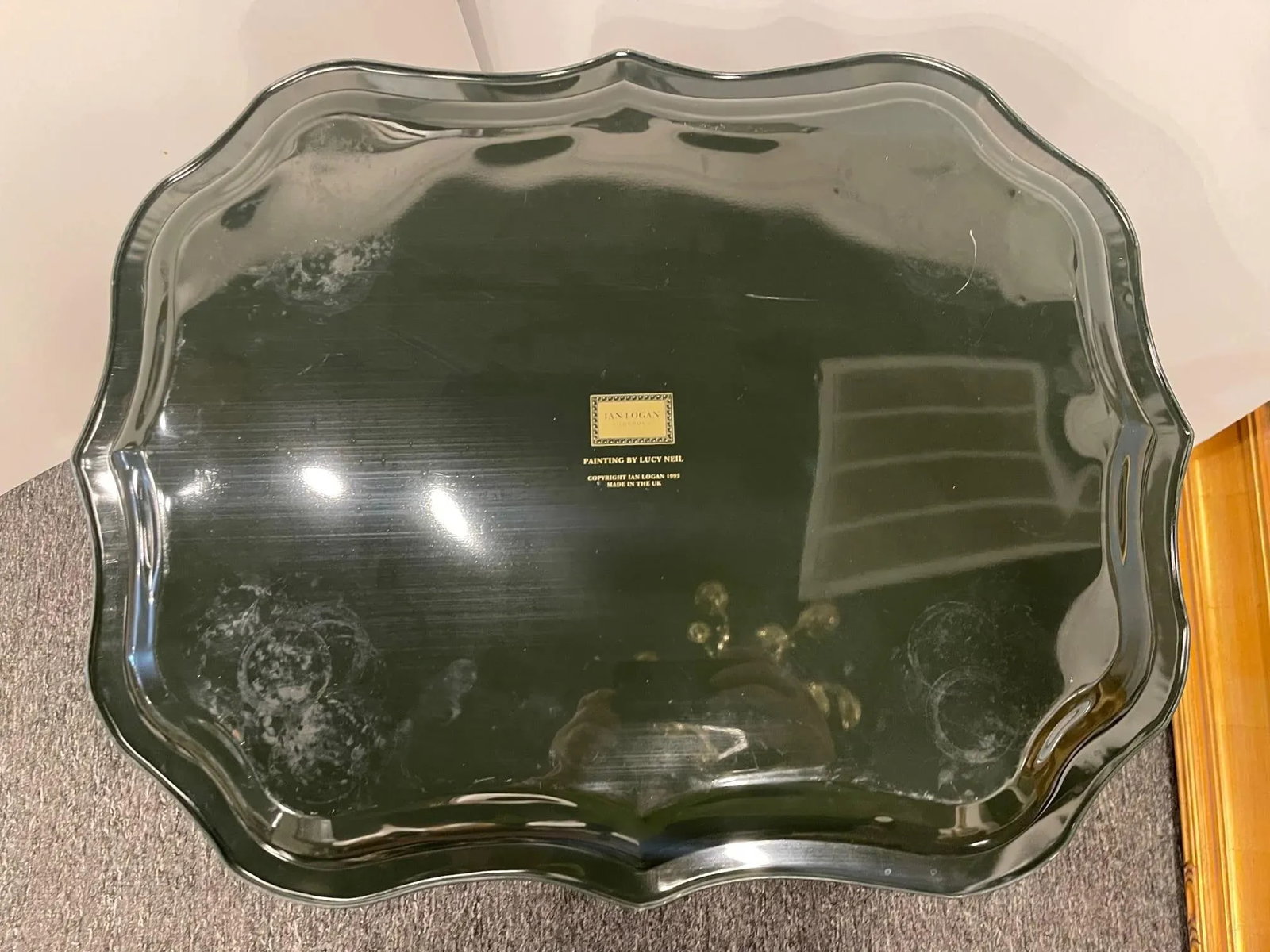 English Tole Tray Table with Floral Design, 20th Century - 9