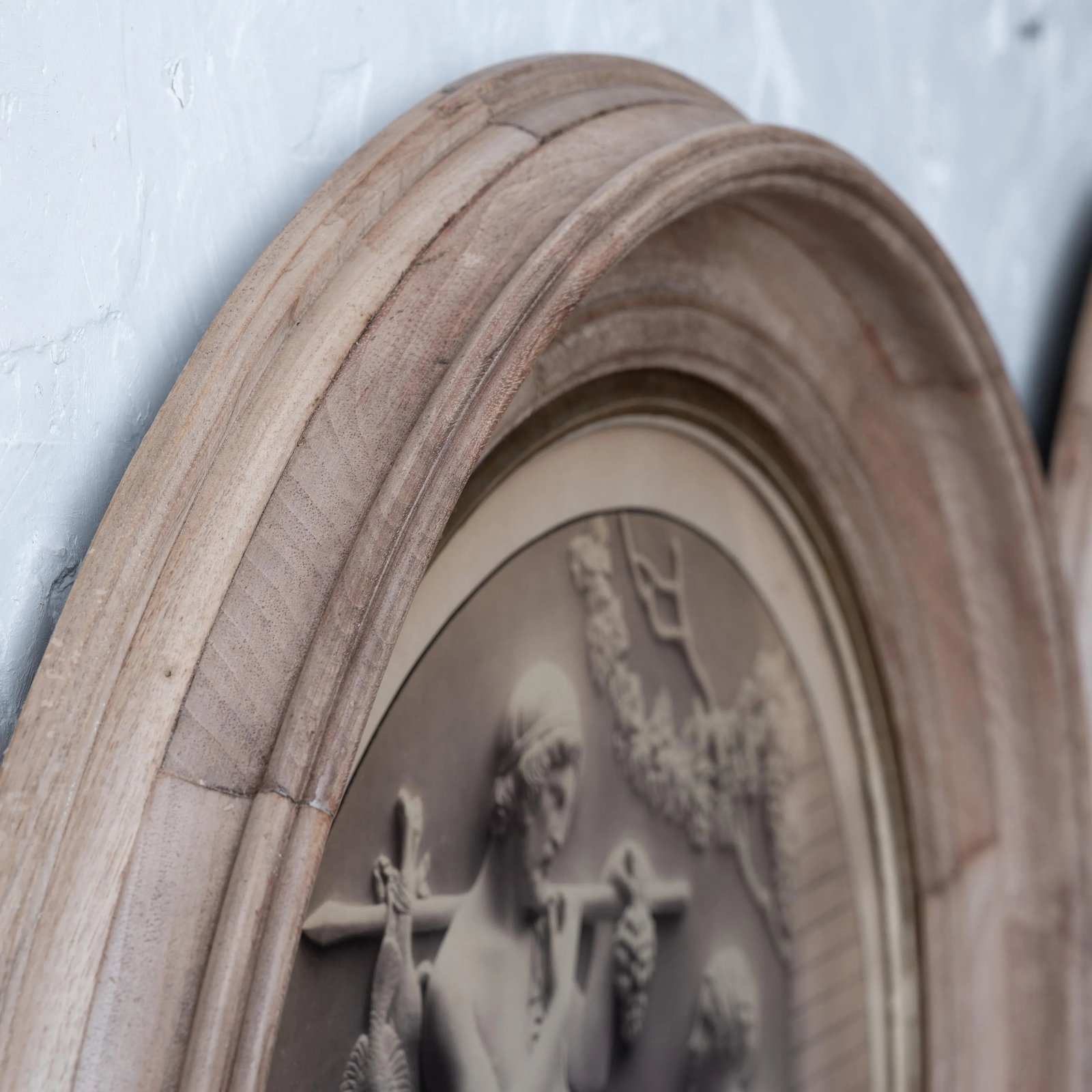A Pair Bertel Thorvaldsen Roundels, C.1890 - 9