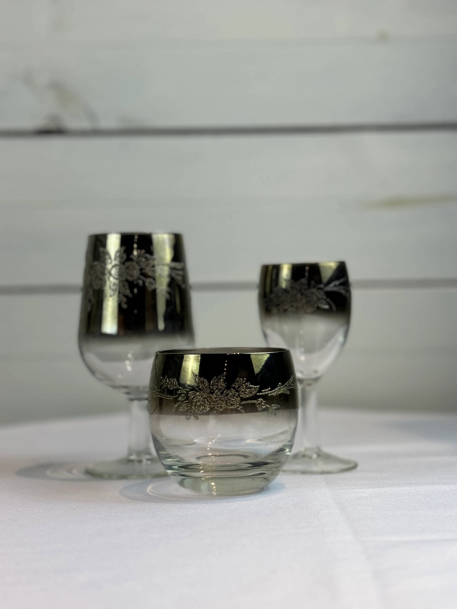 1970s Mid Century Vintage Floral Etched Queen Lusterware Silver Fade Ombre Cocktail Set, Made in Fra - 2