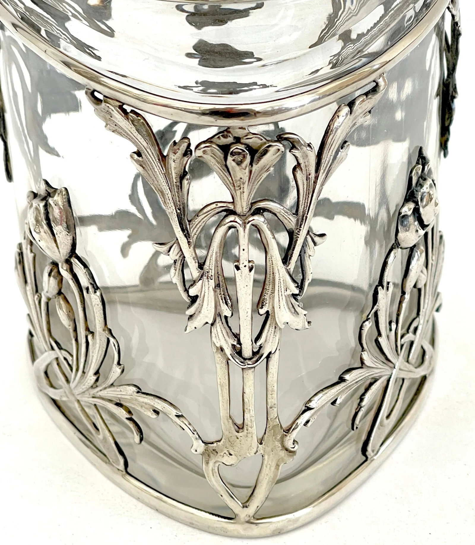 Exquisite Art Nouveau Sterling Mounted Crystal Triangular Box - 11