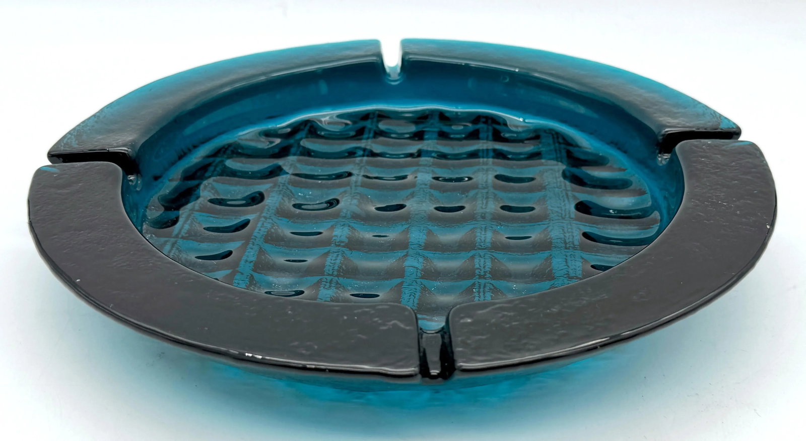 Massive 1970s Blenko 'Caribbean Blue' Brutalist Ashtray - 6