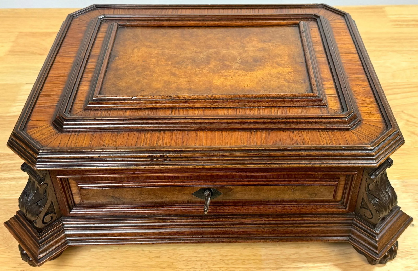 Napoleon III Exotic Burlwood Jewelry/ Table Box, France, Circa 1870s - 7