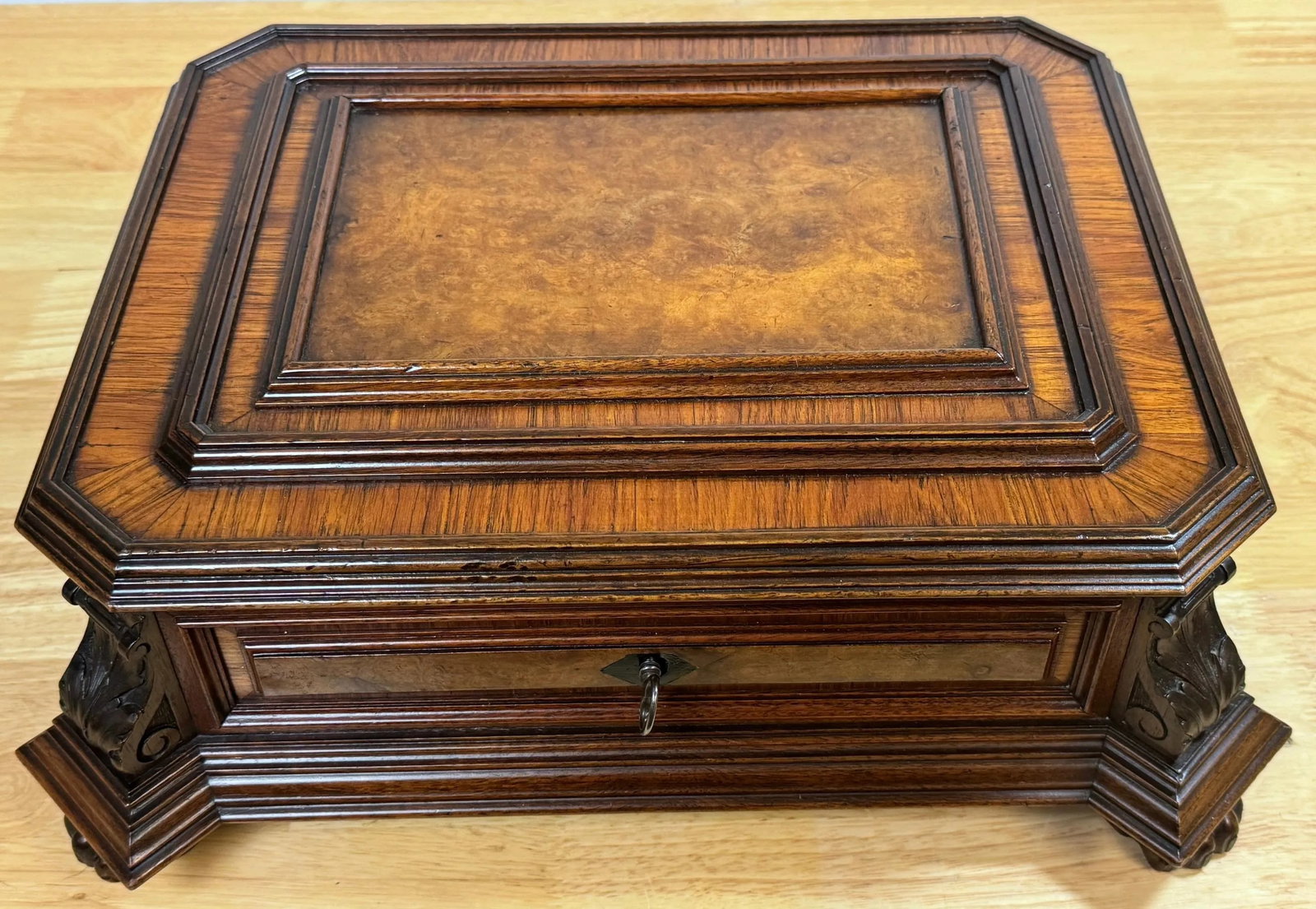 Napoleon III Exotic Burlwood Jewelry/ Table Box, France, Circa 1870s - 8
