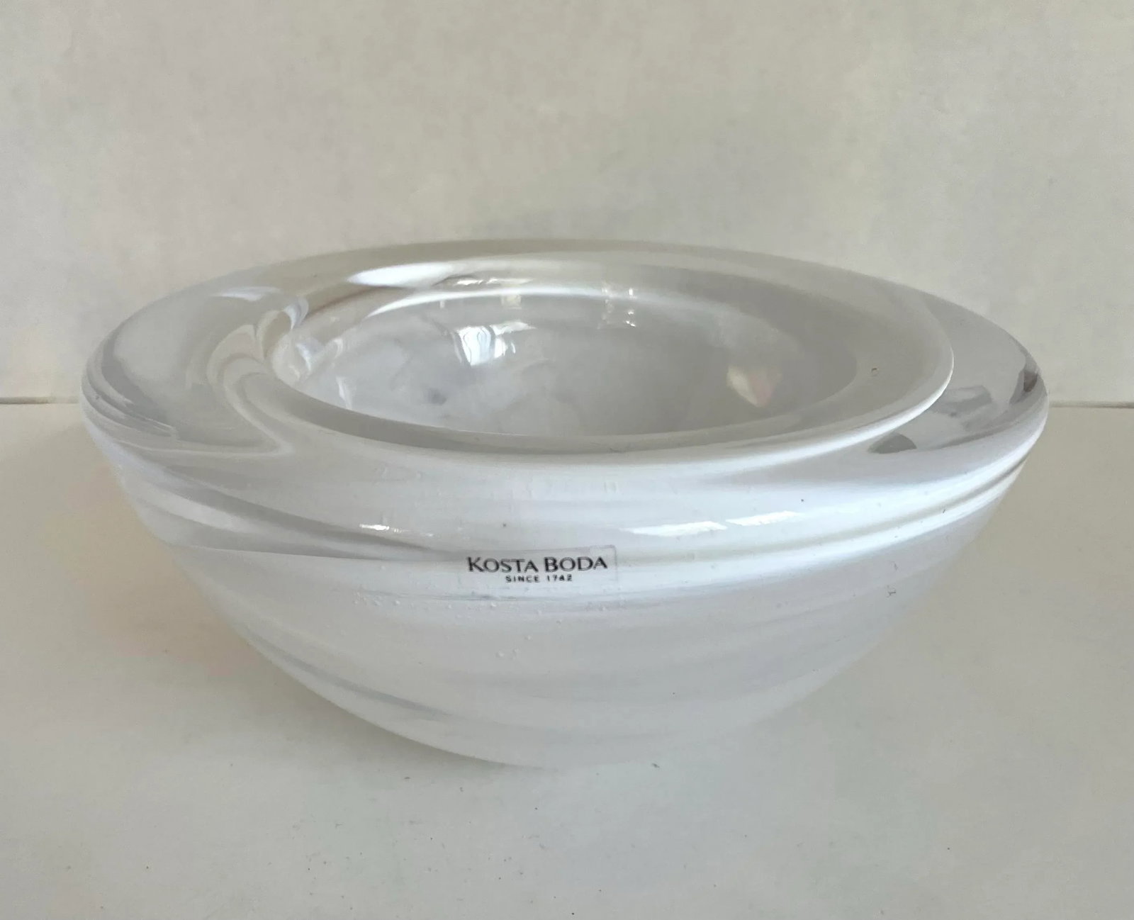 Swedish Kosta Boda "Atoll" Art Glass Bowl Designed by Anna Ehrner - 10