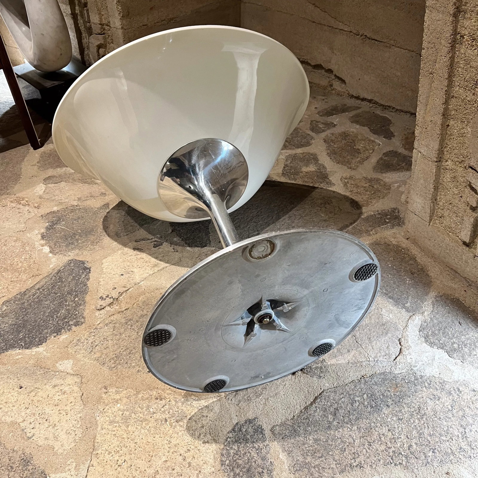 Philippe Starck for Kartell White Swivel Eros Chair Italy - 11