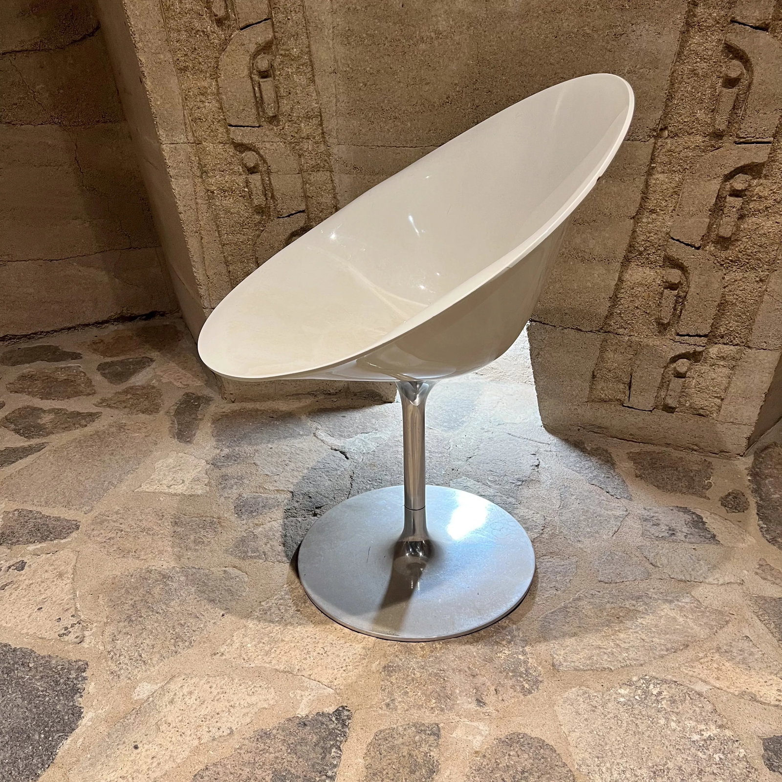 Philippe Starck for Kartell White Swivel Eros Chair Italy - 4