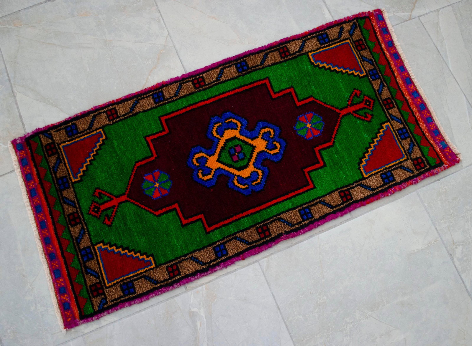 Hand Made Oushak Rug. Colorful Mini Rug, Bath Mat, Kitchen Sink Decor 1'6" X 3'1" - 9