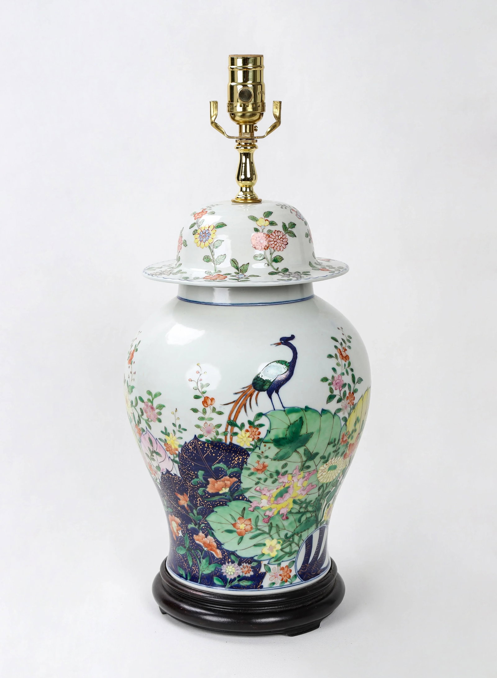 Vintage Famille Rose Temple Jar Table Lamp - 9
