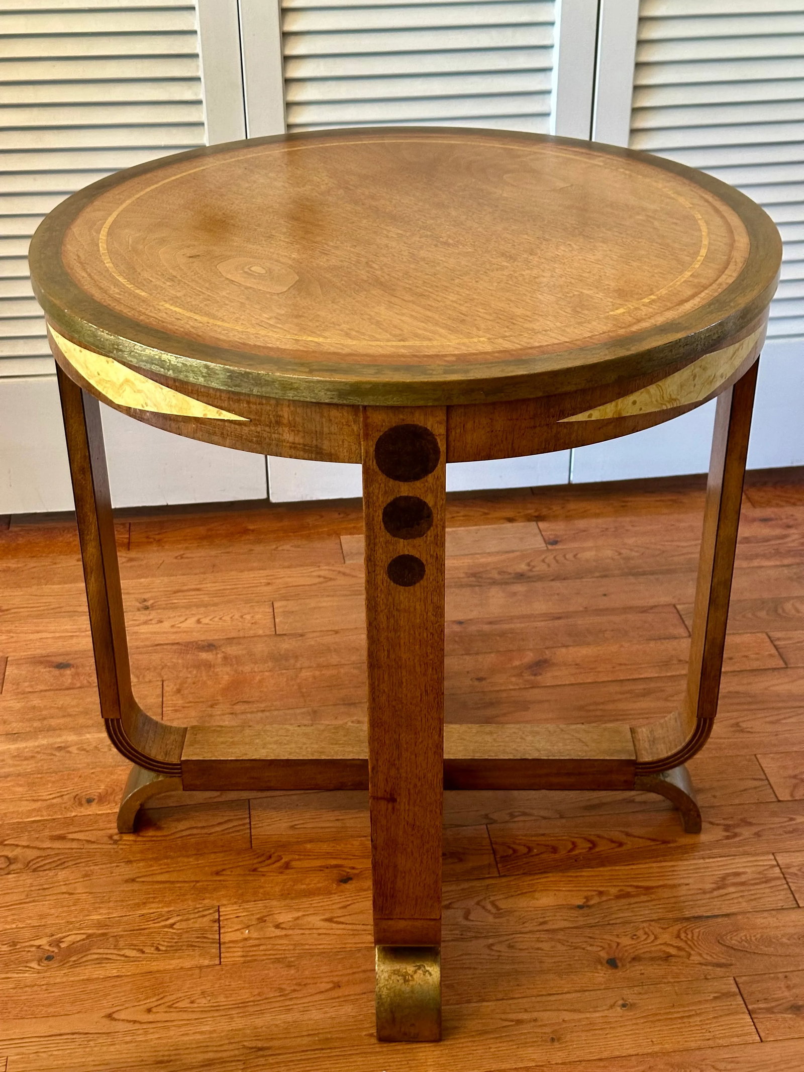 1930s Art Deco Round Center Table - 4