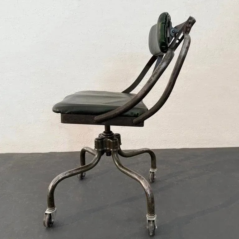 1930s Industrial "Sit Wel" Office Desk Task Chair by Remington Rand - 3