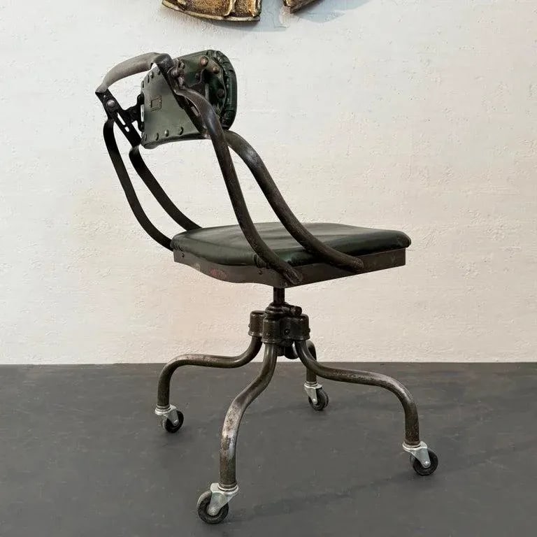 1930s Industrial "Sit Wel" Office Desk Task Chair by Remington Rand - 6