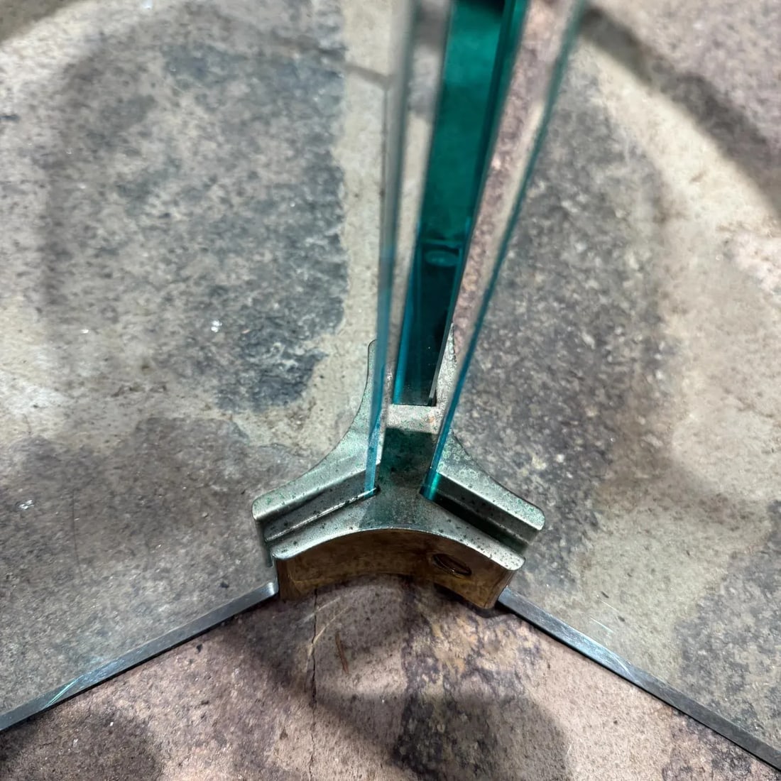 1970s Leon Rosen Glass End Table for Pace Collection - 9