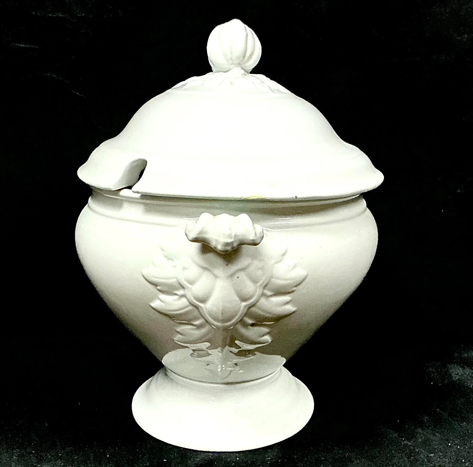 Ironstone Soup Tureen With Lid/Ladle by J.& G. Meakin Co. - 7
