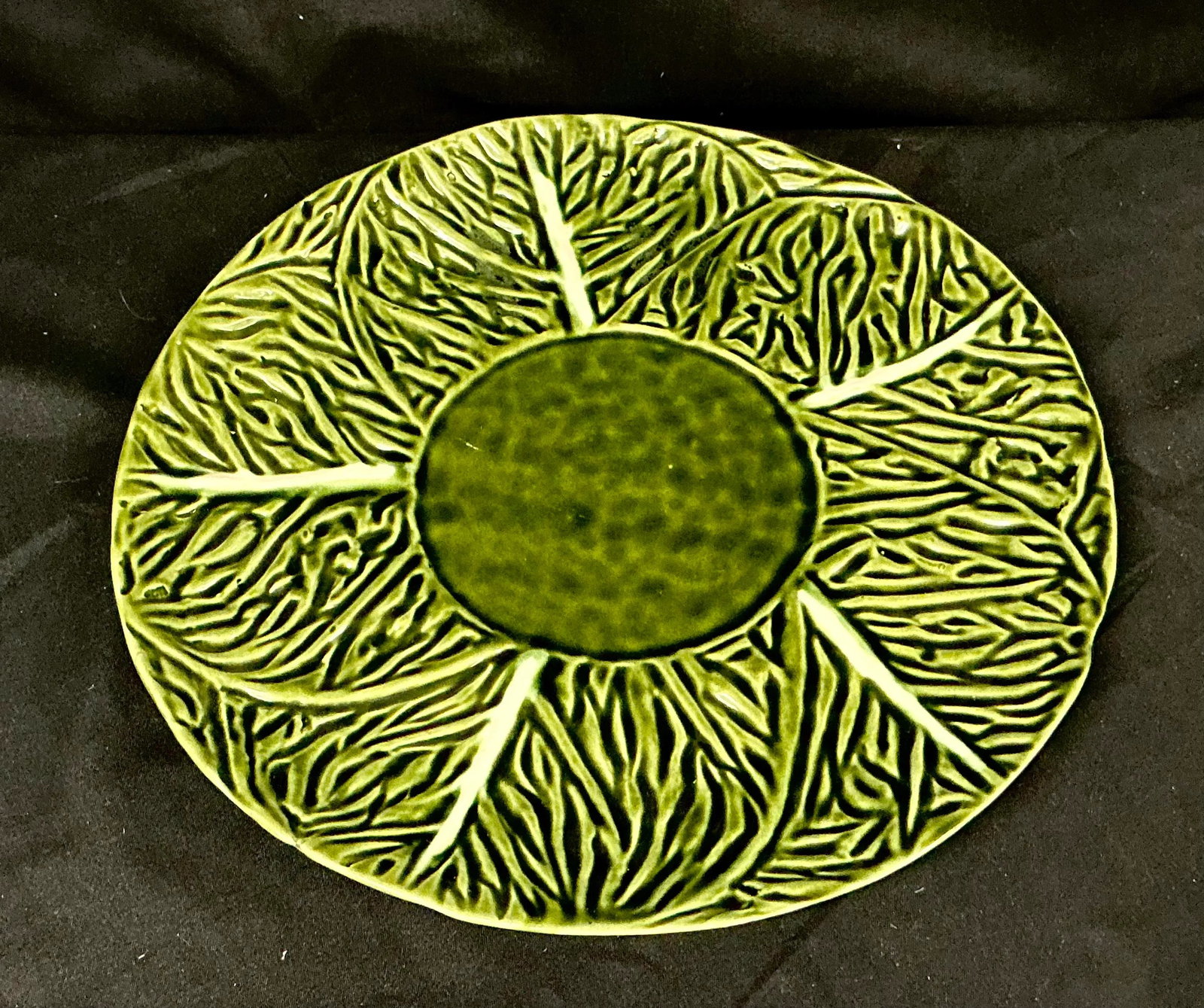 Majolica Cabbage Leaf Soup Tureen With Lid and Underplate - 4
