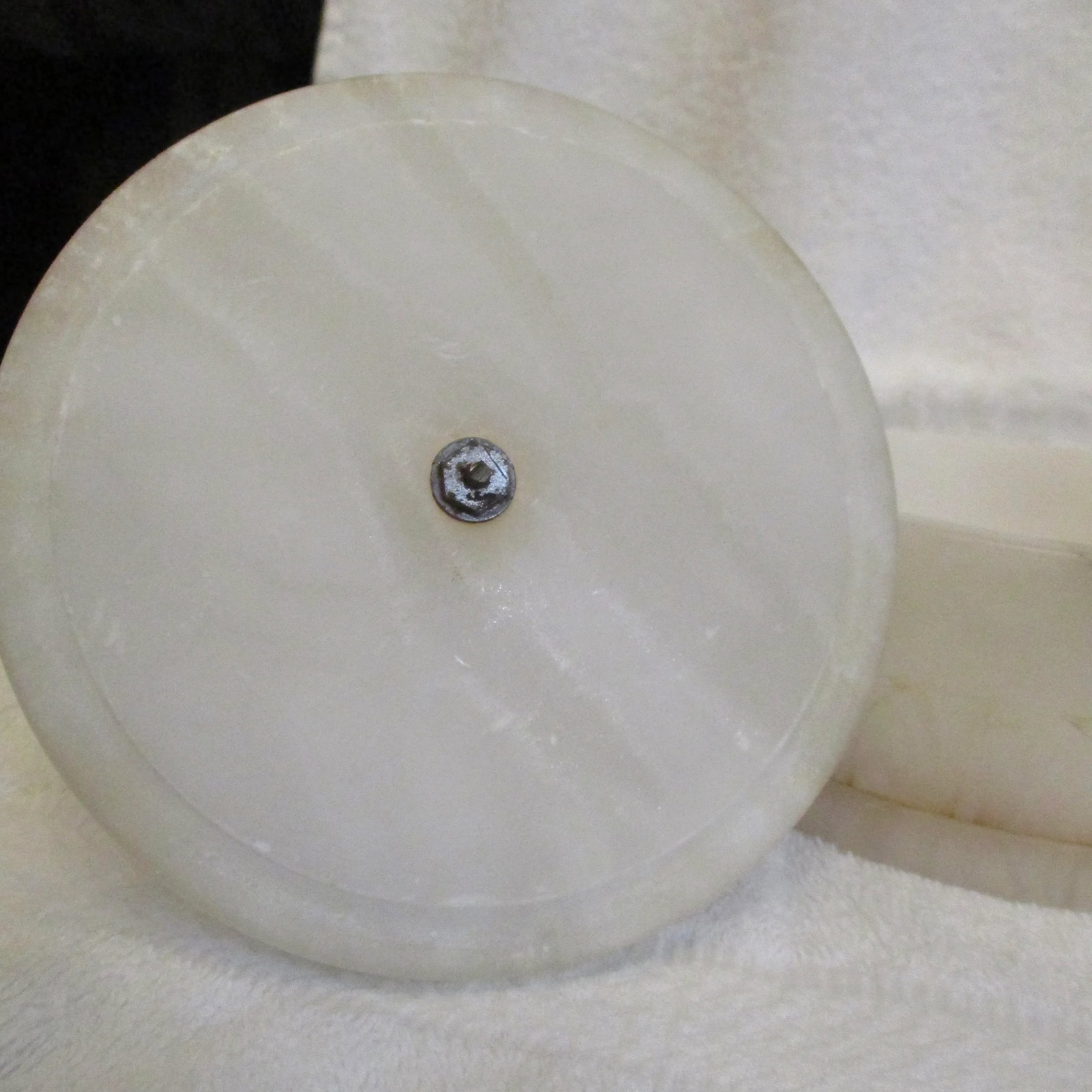 Vintage Art Deco Alabaster Powder Box - 3
