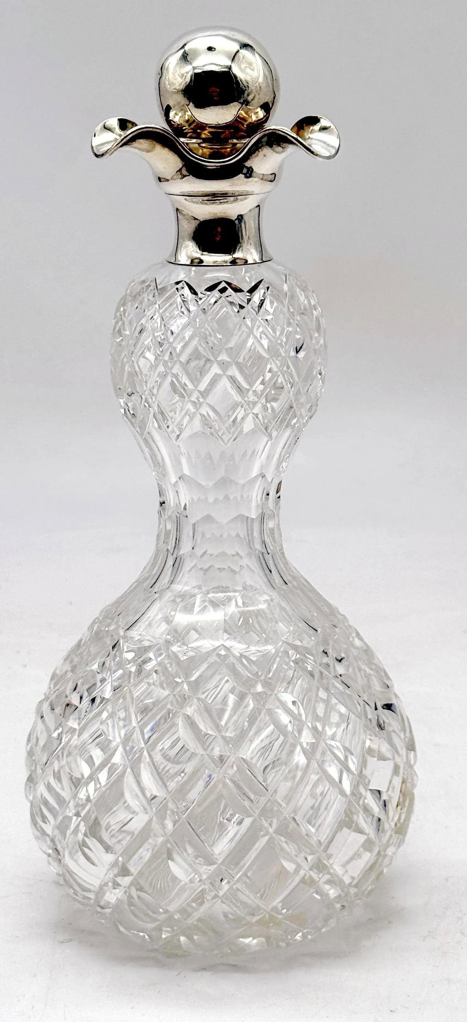 English Sterling Silver & Cut Crystal Pinch Neck Decanter, London, 1906 - 3