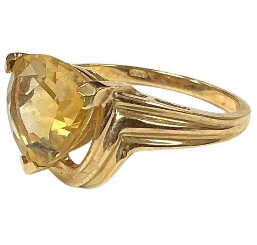 Three Carat Trillion Cut Citrine 10k Yellow Gold Ring - 2