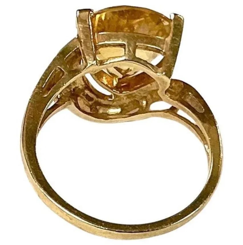 Three Carat Trillion Cut Citrine 10k Yellow Gold Ring - 4