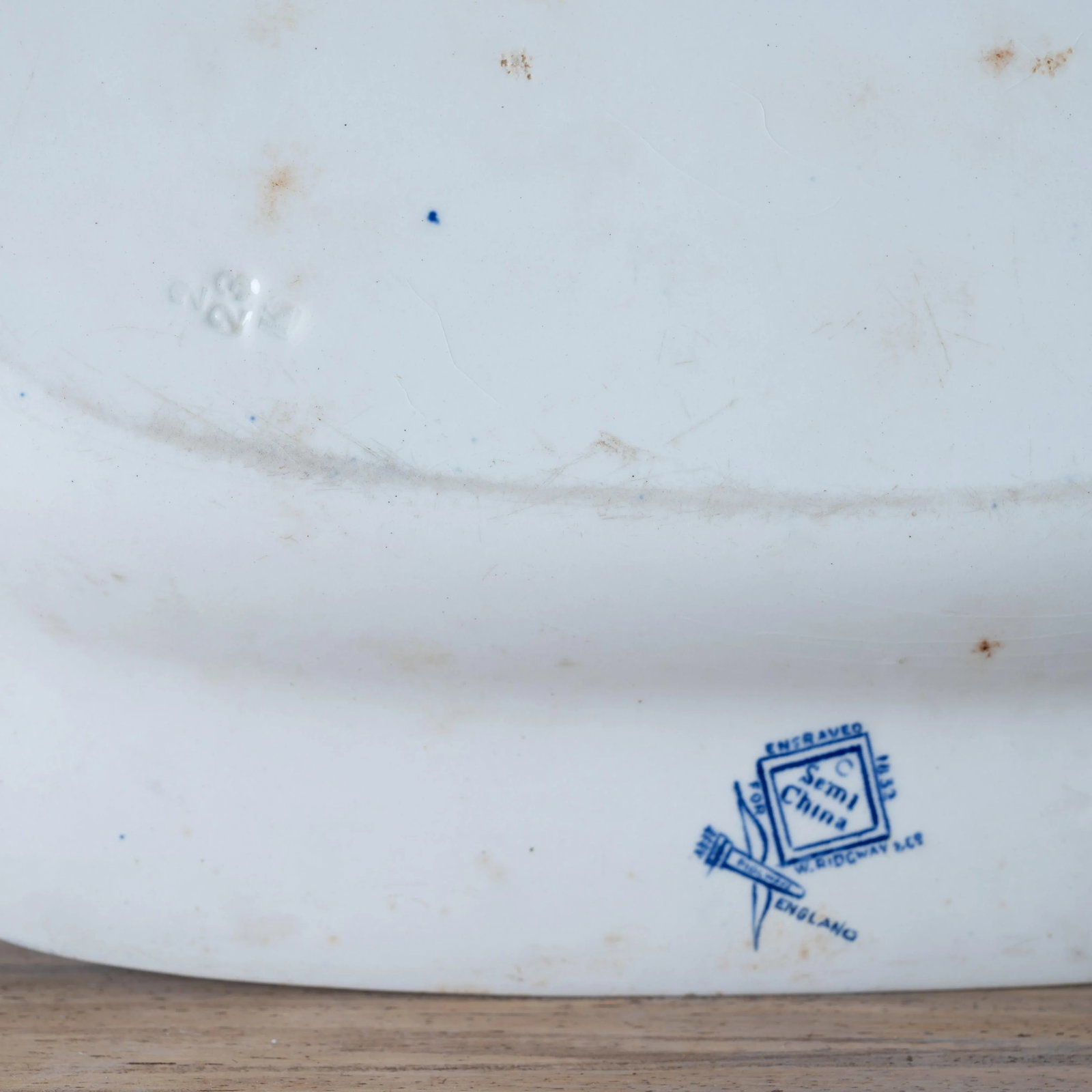 A Pair of English Blue Willow Platters - 6