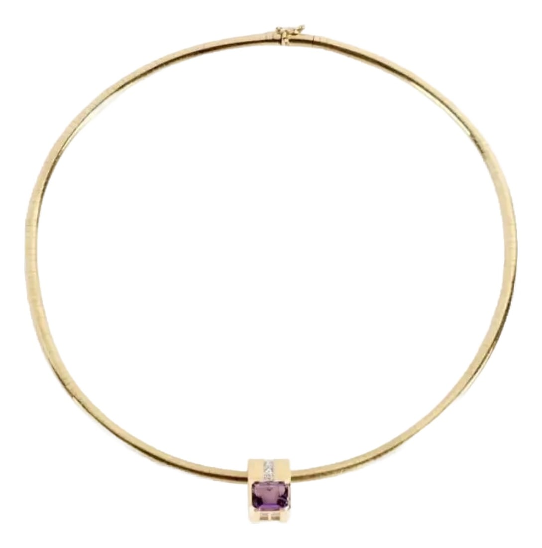 14k Gold, Amethyst, and Diamonds Omega Necklace 21 Grams: 14k Gold, Amethyst, and Diamonds Omega Necklace 21 grams 16.5". This is a Gorgeous 14k Solid Yellow Gold Omega Necklace, 4 mm Wide, Excellent pre-owned condition. It's stamped 14k ITALY as well. Along