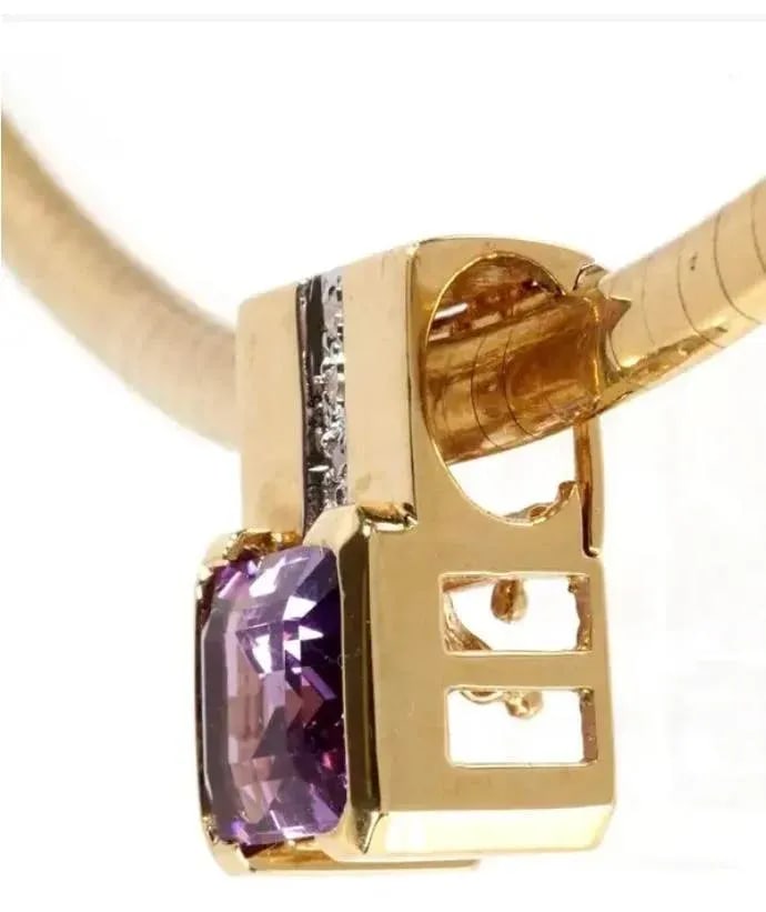 14k Gold, Amethyst, and Diamonds Omega Necklace 21 Grams - 4
