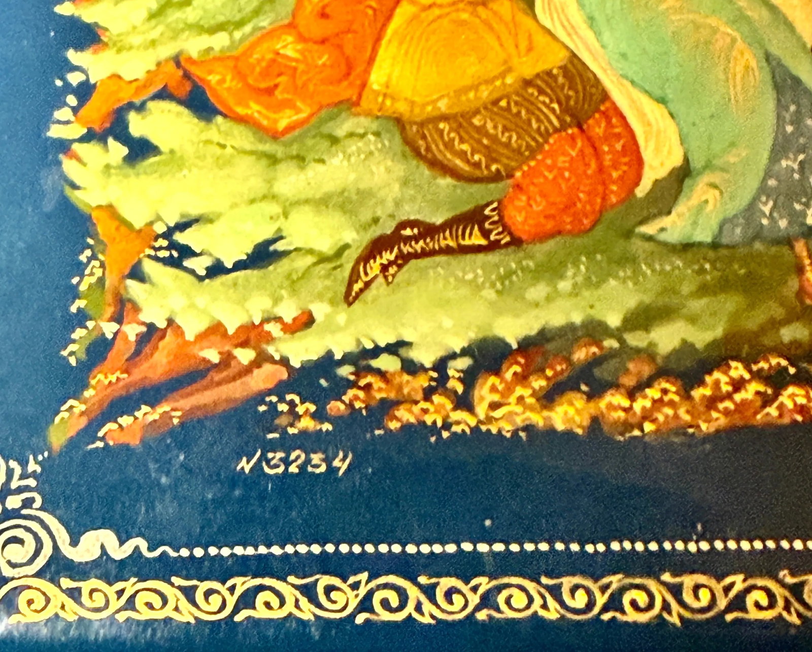 Late 20th Century Hand-Painted Lacquer Box – Swan Lake Scene - 11