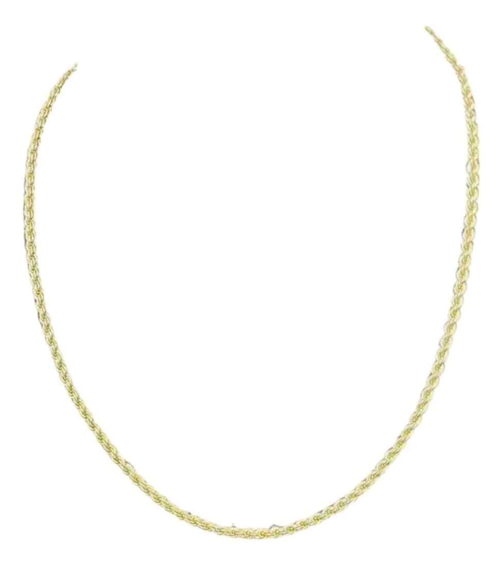 14k Yellow Gold Twisted Rope Chain Necklace, 18 Inches: 14k Yellow Gold Twisted Rope necklace. Secure clasp. Approximately 12.35 grams TW. Approximately 18 inches in length. Marked 14k. Condition: Alterations: Original Condition Unaltered Imperfections: So