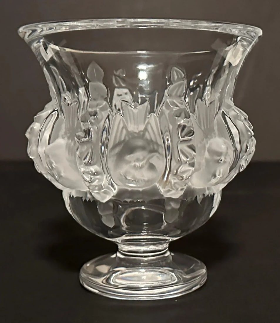 1990s Lalique Dampierre Crystal Vase - 2