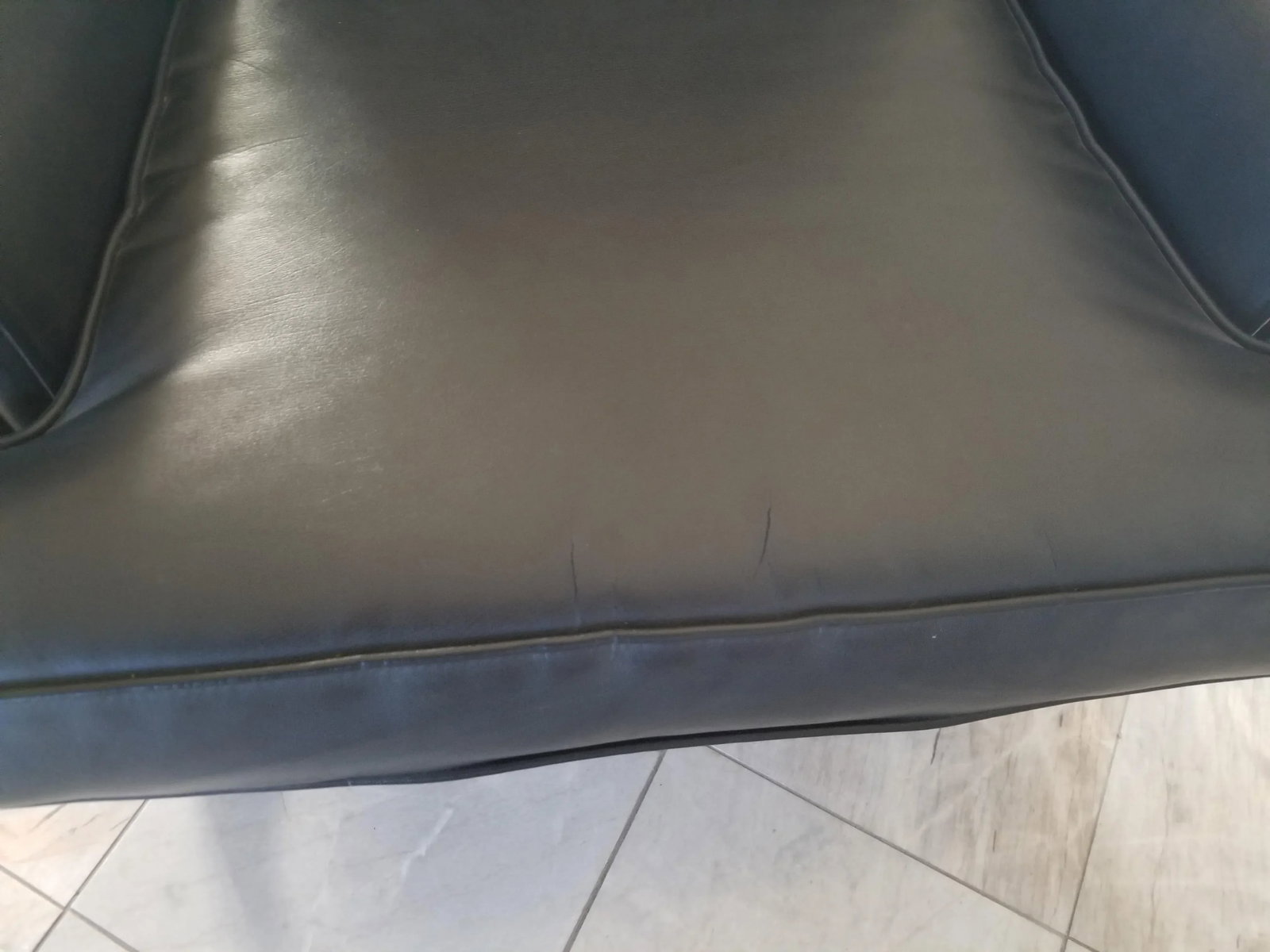 1950s Heritage Faux Leather Mahogany Lounge Chair - 8