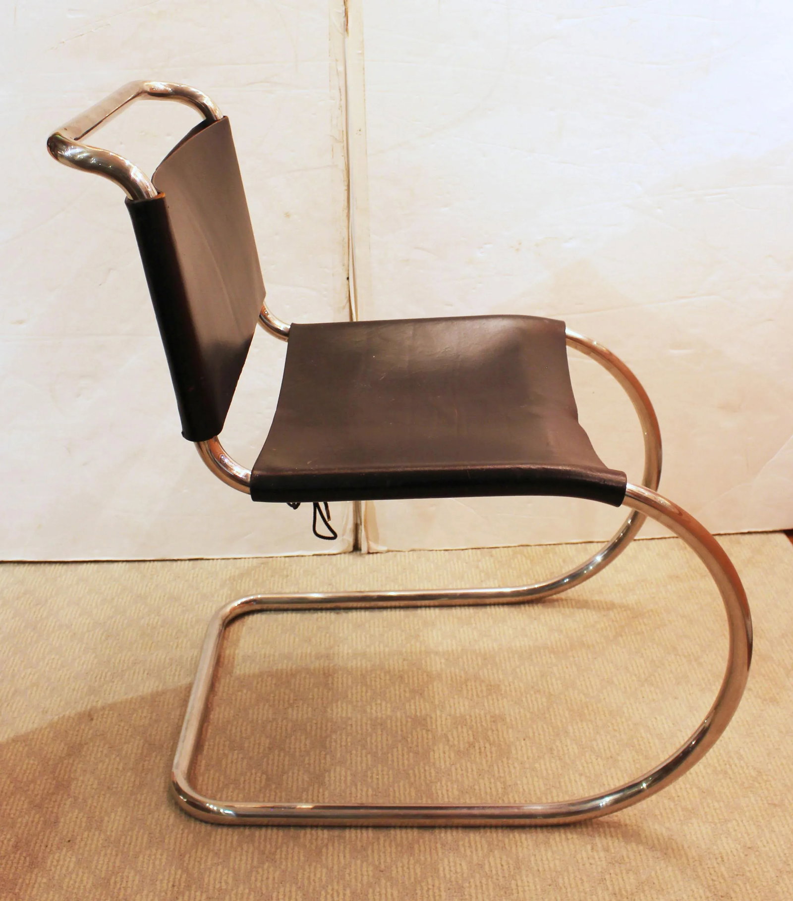 Mies Van Der Rohe Cantilever Side Chair - 2