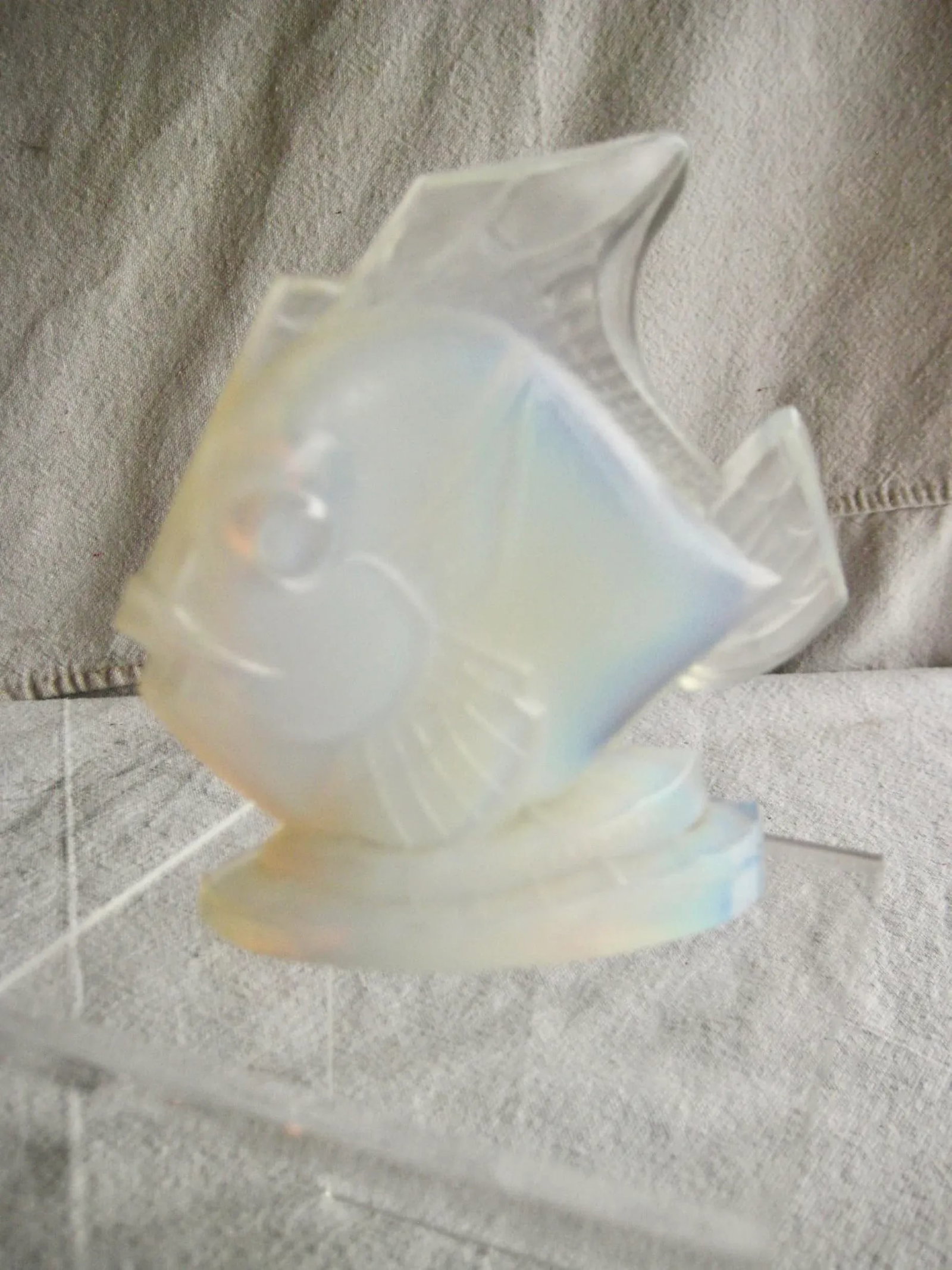 1930s French Opalescent Sabino Glass Fish - 2